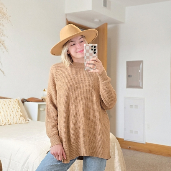 Aerie Camel Oversized Waffle Sweater XS - Picture 7 of 7